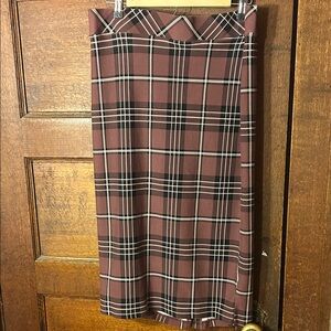 Torrid Mauve and Black Plaid Pencil Skirt